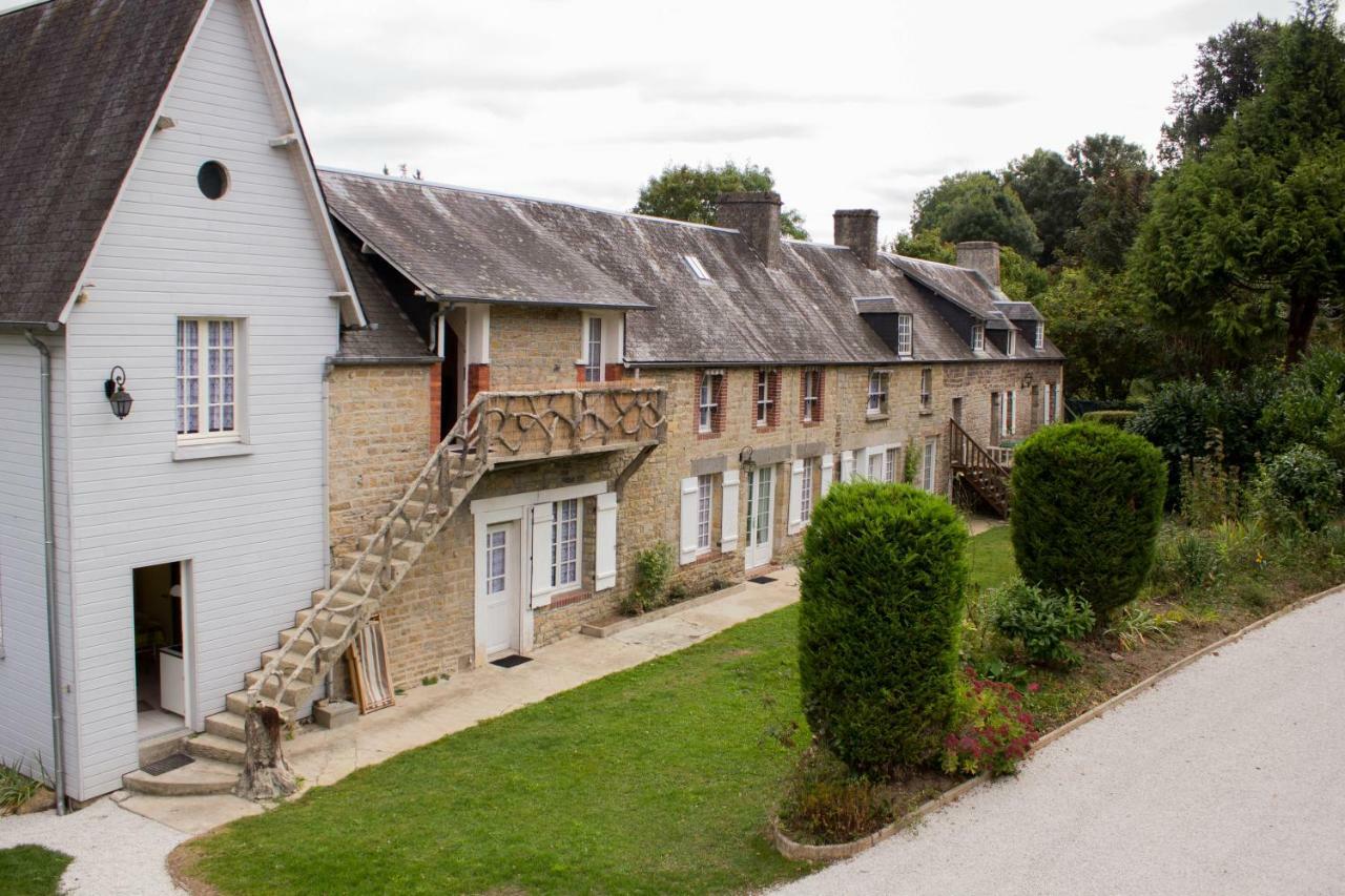 Gites De La Petite Suisse Clécy Eksteriør bilde